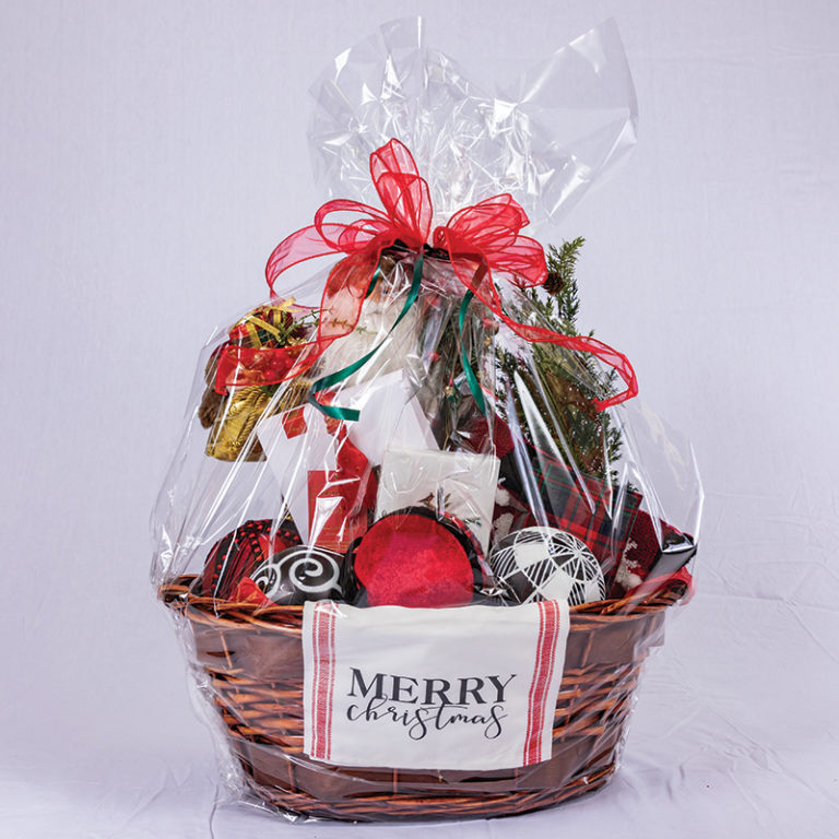 Manor Market Christmas Gift Basket - Lee University 1918 Society